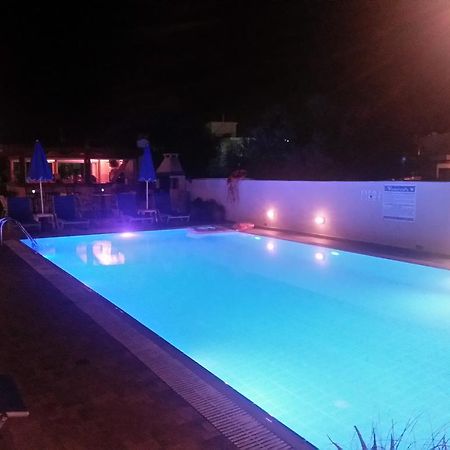 Skala Apartments Agia Marina Eksteriør billede