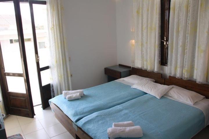 Skala Apartments Agia Marina Eksteriør billede