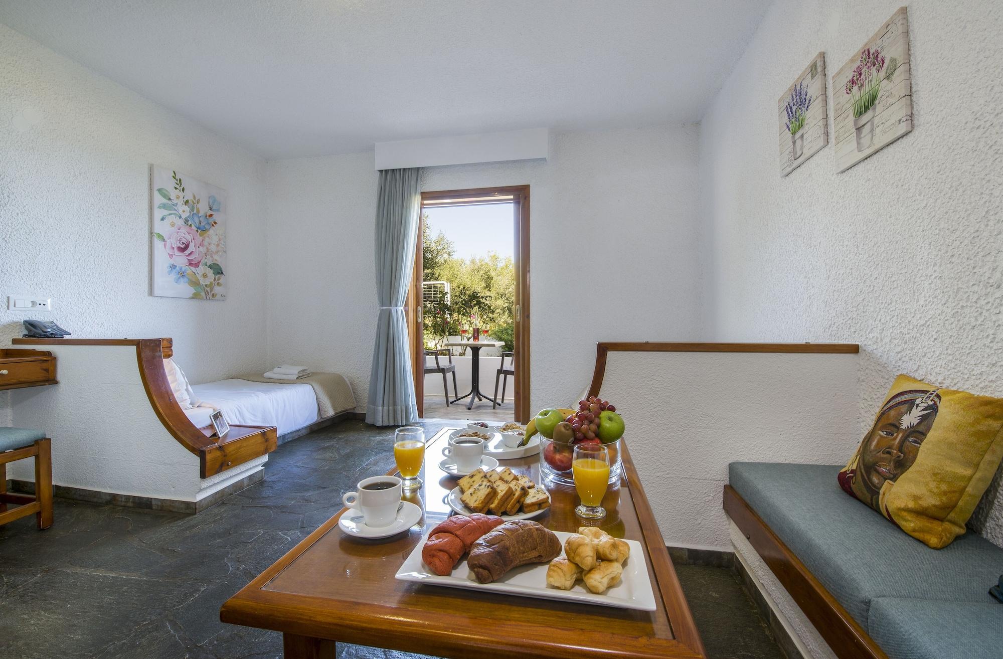 Skala Apartments Agia Marina Eksteriør billede