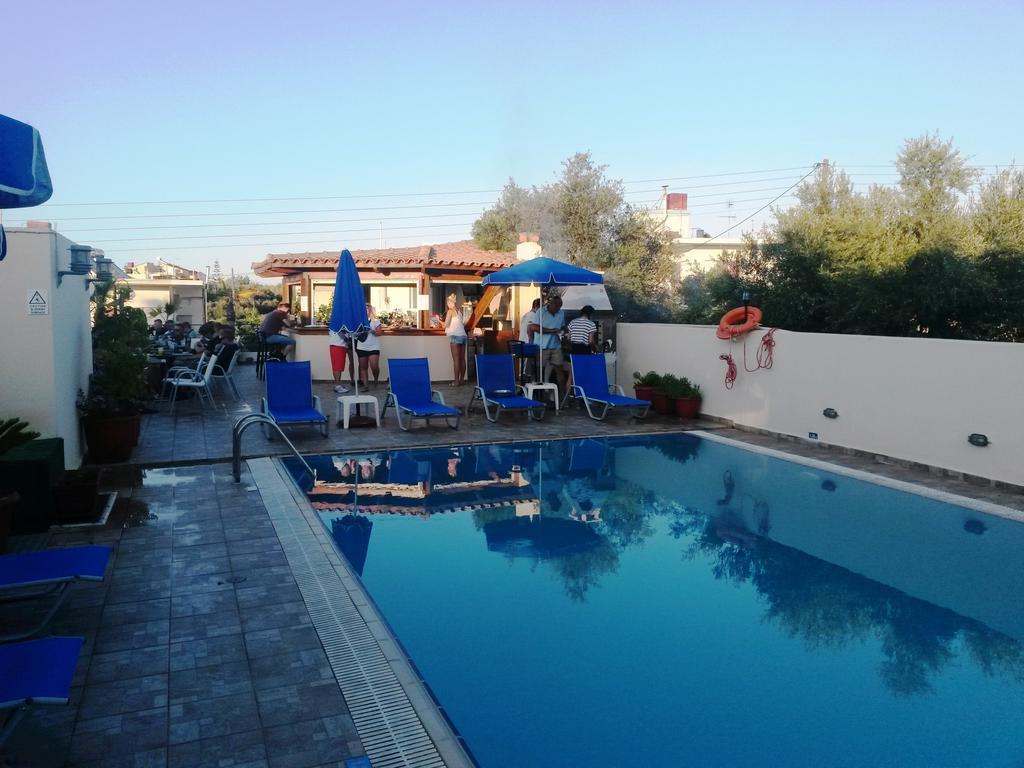 Skala Apartments Agia Marina Eksteriør billede